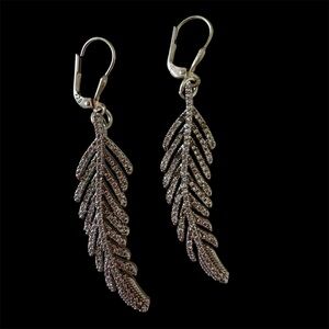 925 Sterling Silver Pave Diamond Birds of a Feather Leaf Earrings NEW